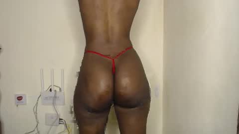 Snapshot of freaky_ass chatting on January 9, 2:40 pm Berry online show from January 9, 2:40 pm