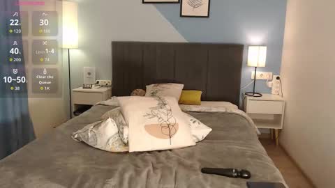 frederica_ online show from September 20, 12:14 pm