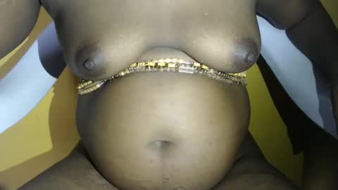 babyyo online show from February 21, 5:35 pm