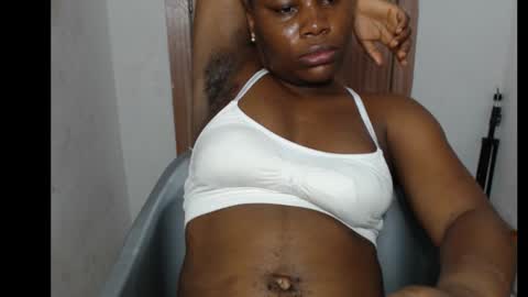 frekkymorelle online show from September 15, 6:43 am