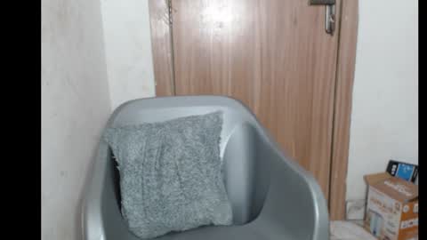 frekkymorelle online show from October 22, 6:07 am