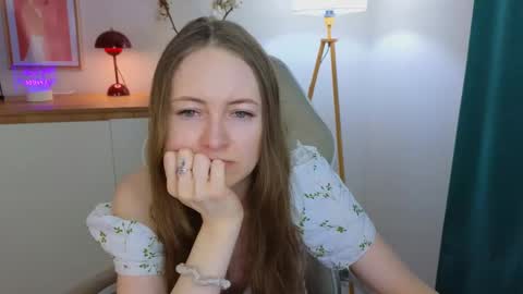 Freya online show from March 4, 3:26 pm