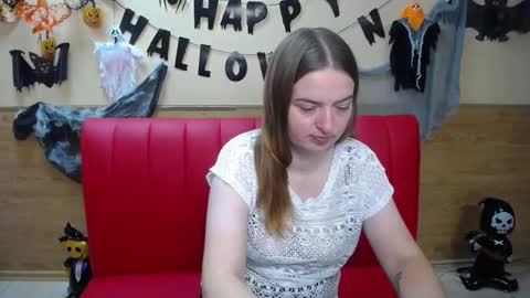 FreyaDak online show from November 9, 12:01 pm