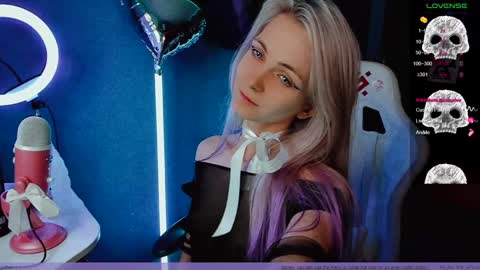 Frida A boost to fortune for the one who gives a thumbs up and a bonus lucky for those who support me by joining the fanclub online show from January 23, 2:28 pm