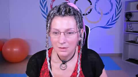 Frida Tander online show from September 30, 4:01 pm