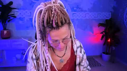 Frida Tander online show from February 15, 7:51 am