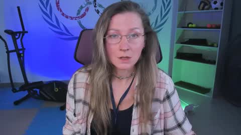 Frida Tander online show from January 25, 9:04 am