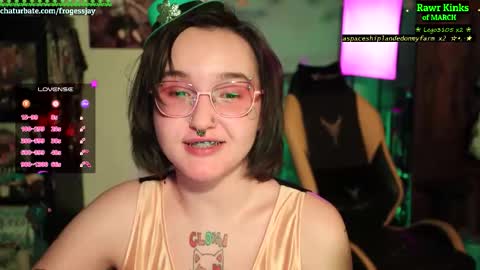   Jaywise Frogfoot  online show from March 17, 7:40 pm