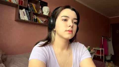 Emily online show from October 12, 7:22 am