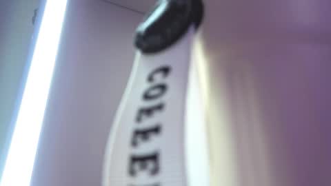 Frreya  online show from November 24, 3:52 am