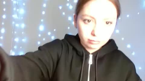 Emma online show from January 8, 8:07 am