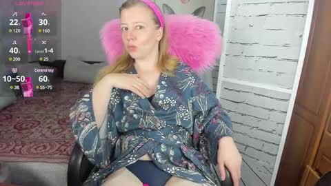 funny_bunny4 online show from March 12, 6:32 pm