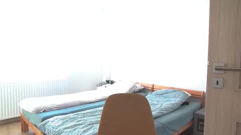 funservice online show from March 5, 8:10 am