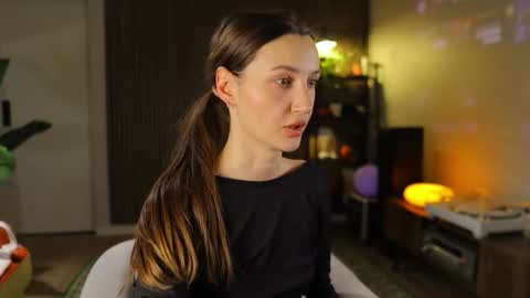 G online show from November 12, 6:50 pm