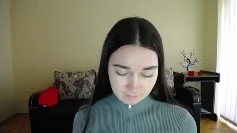 Jaklin online show from October 11, 11:25 am