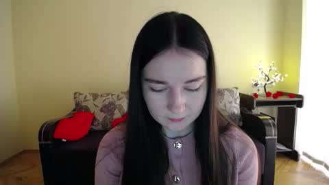Jaklin online show from May 5, 9:01 am