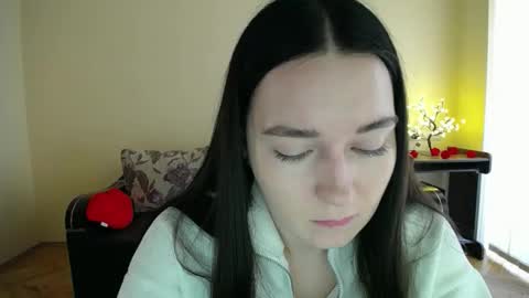 Jaklin online show from March 5, 10:00 am