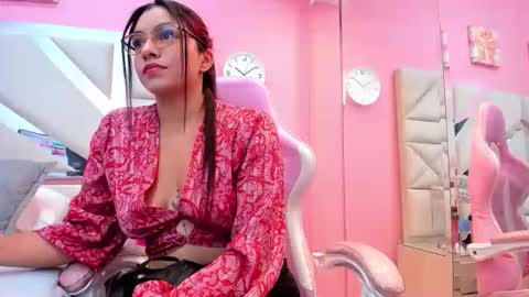 Gabby online show from May 7, 3:11 am