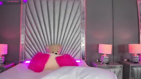 Gabbybale  online show from October 9, 3:16 pm