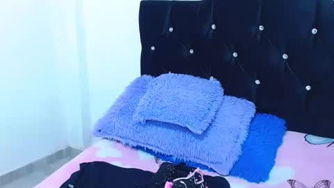 gabi_jhons_23 online show from November 10, 8:31 am