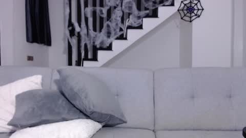 i love to squirt online show from October 30, 11:17 pm