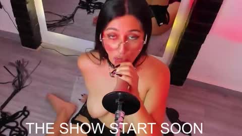 Gabriela Kassi online show from October 16, 11:24 am