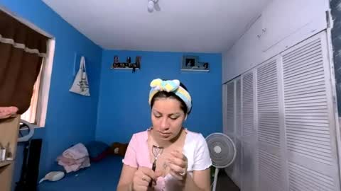 Jenny online show from April 27, 8:50 pm