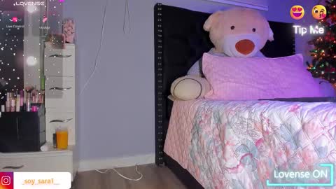 Sara   online show from January 9, 10:14 pm