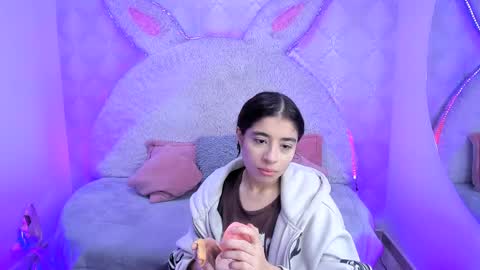 Gaby online show from March 30, 7:35 pm