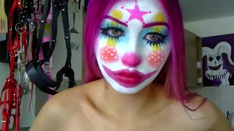 Snapshot of gabygumms chatting on October 22, 2:33 pm gabygumms online show from October 22, 2:33 pm