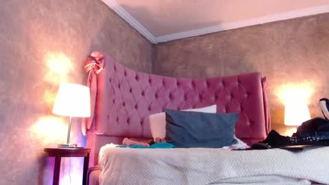 Gaby online show from February 1, 1:20 pm