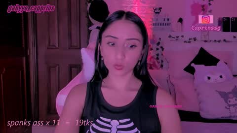 gabyye capprins online show from February 7, 12:47 am