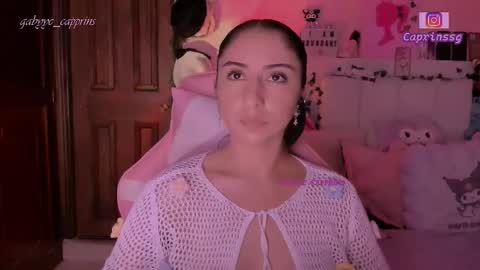 gabyye capprins online show from February 12, 12:45 am