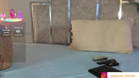 gabyyjones online show from November 4, 11:26 am