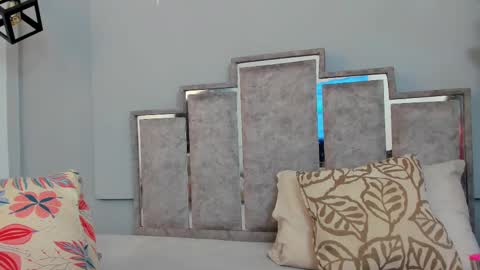 gabyyjones online show from February 22, 11:13 am