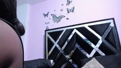 gabyyjones online show from May 15, 11:40 pm