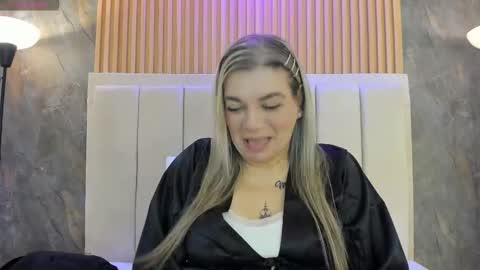 gala_montes_30 online show from November 25, 7:04 pm