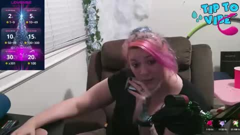 MaryBlue online show from December 17, 6:13 am