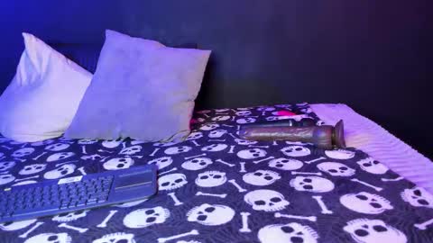  Usagi  online show from September 9, 7:46 pm