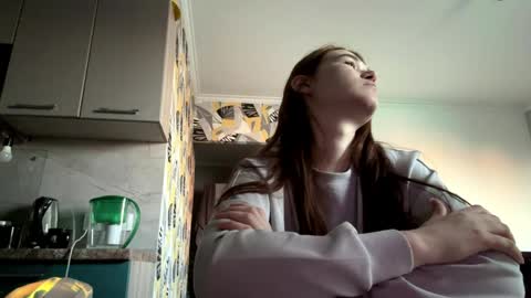 Lana online show from April 14, 2:06 pm