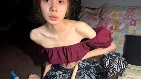 ChaRisa online show from April 25, 6:27 pm