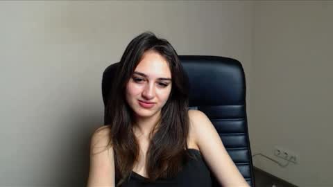 Gemma online show from December 2, 7:43 am