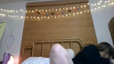 genzfucktoy online show from October 22, 6:07 am