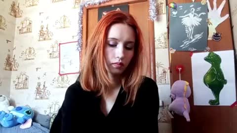 Ellie online show from April 29, 9:23 am