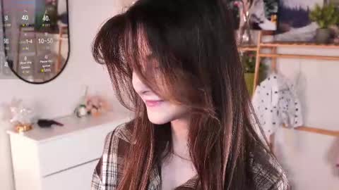 May online show from May 15, 3:43 am