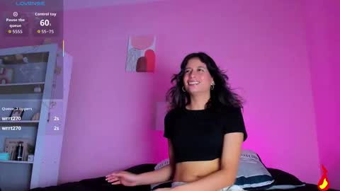 GEORGINA FERRI online show from November 18, 5:36 pm