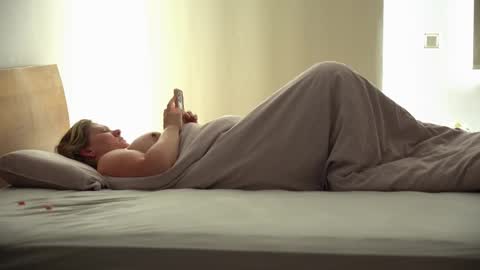 Anni online show from October 3, 2:22 pm