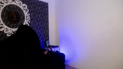 Snapshot of ghost__girl_ chatting on October 14, 3:31 am Your Girl  online show from October 14, 3:31 am