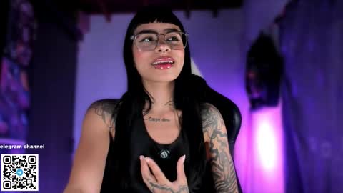 Sara online show from February 6, 11:08 pm