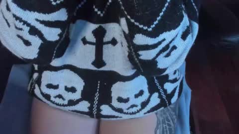 Allison  online show from February 11, 3:18 pm